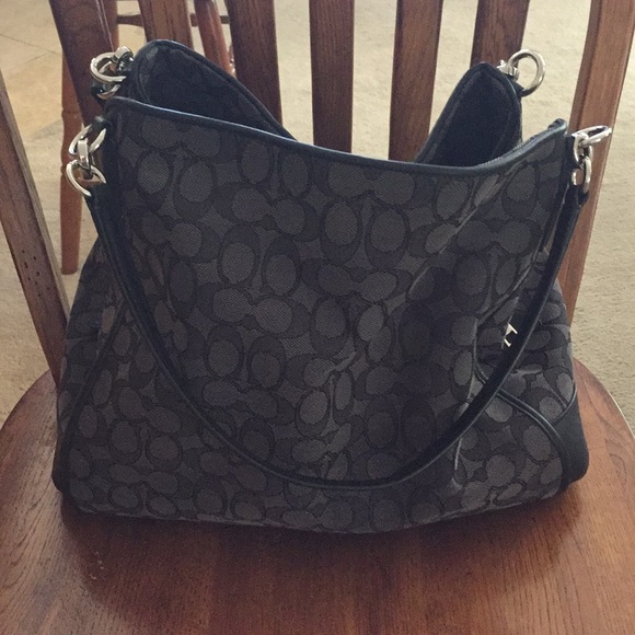 Coach Handbags - Coach purse
